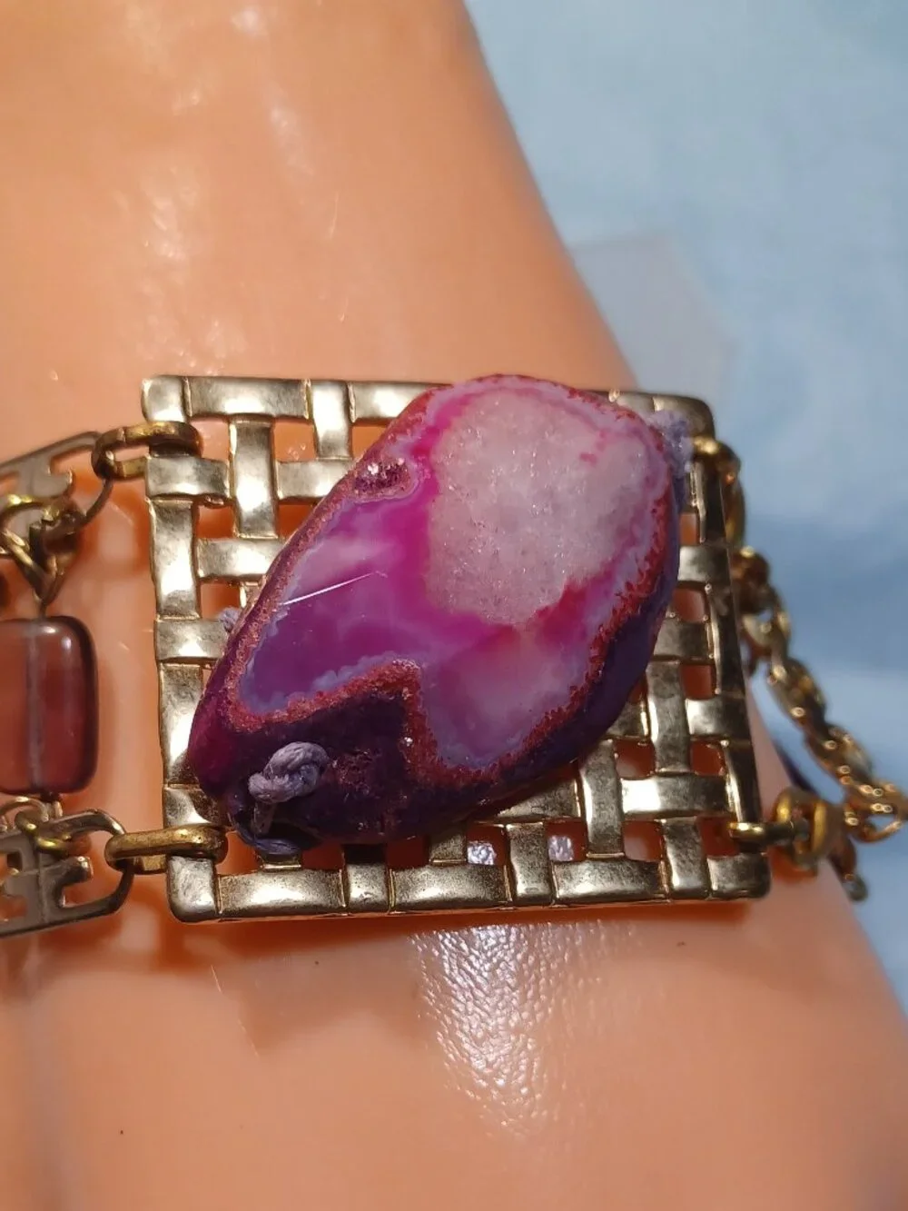 Stunning Gradient Polished Fuchsia Geode Agate Slice bracelet
